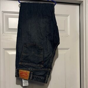 Men's Dark Blue Denim Jeans - Classic Straight Fit boot cut Levi’s